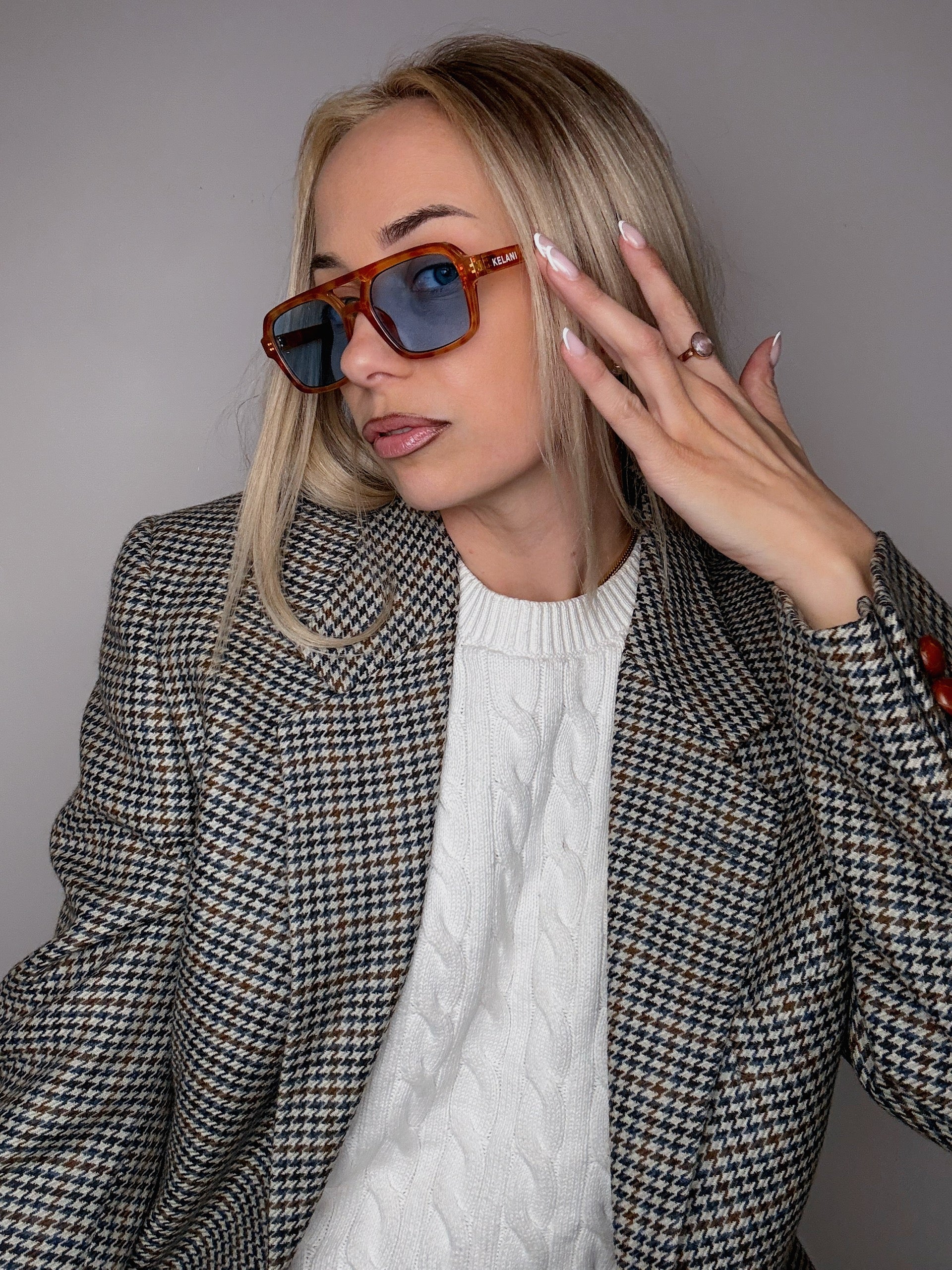 Amazonia - light tortoiseshell / blue